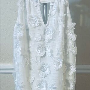 White sleeveless Floral Fringe Embroidered Top